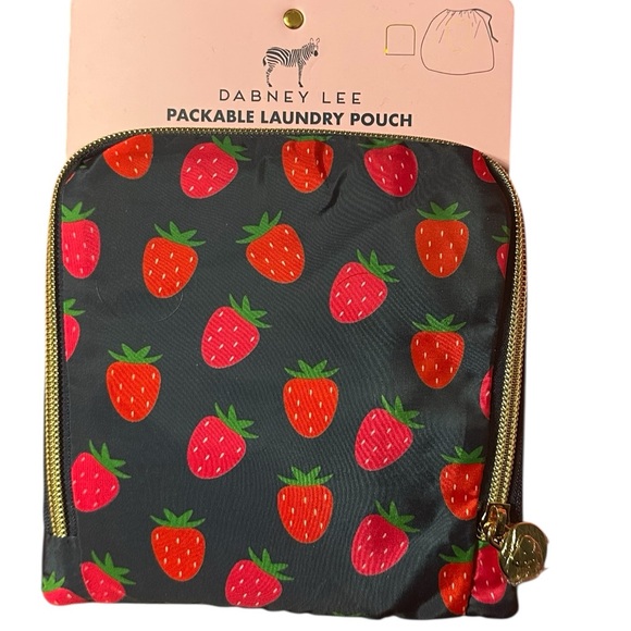 DABNEY LEE PACKABLE LAUNDRY POUCH (BAG) STRAWBERRIES BLUE RED GREEN 21 X 22 NWT - Picture 1 of 4